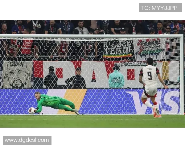 足总杯激战：尤文图斯3-0巴黎圣日耳曼精彩瞬间回顾与十大进球解析