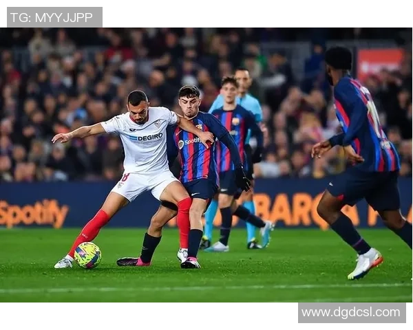 巴萨友谊赛大胜曼联六比二乌龙球瞬间点燃全场激情 巴萨友谊赛大胜曼联六比二乌龙球瞬间点燃全场激情